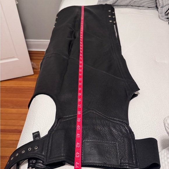 Women’s Black Leather Chaps - Picture 16 of 16